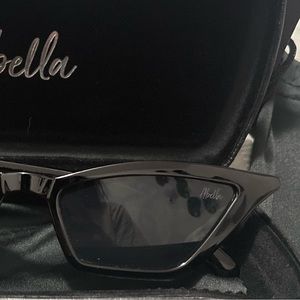 Abella glasses